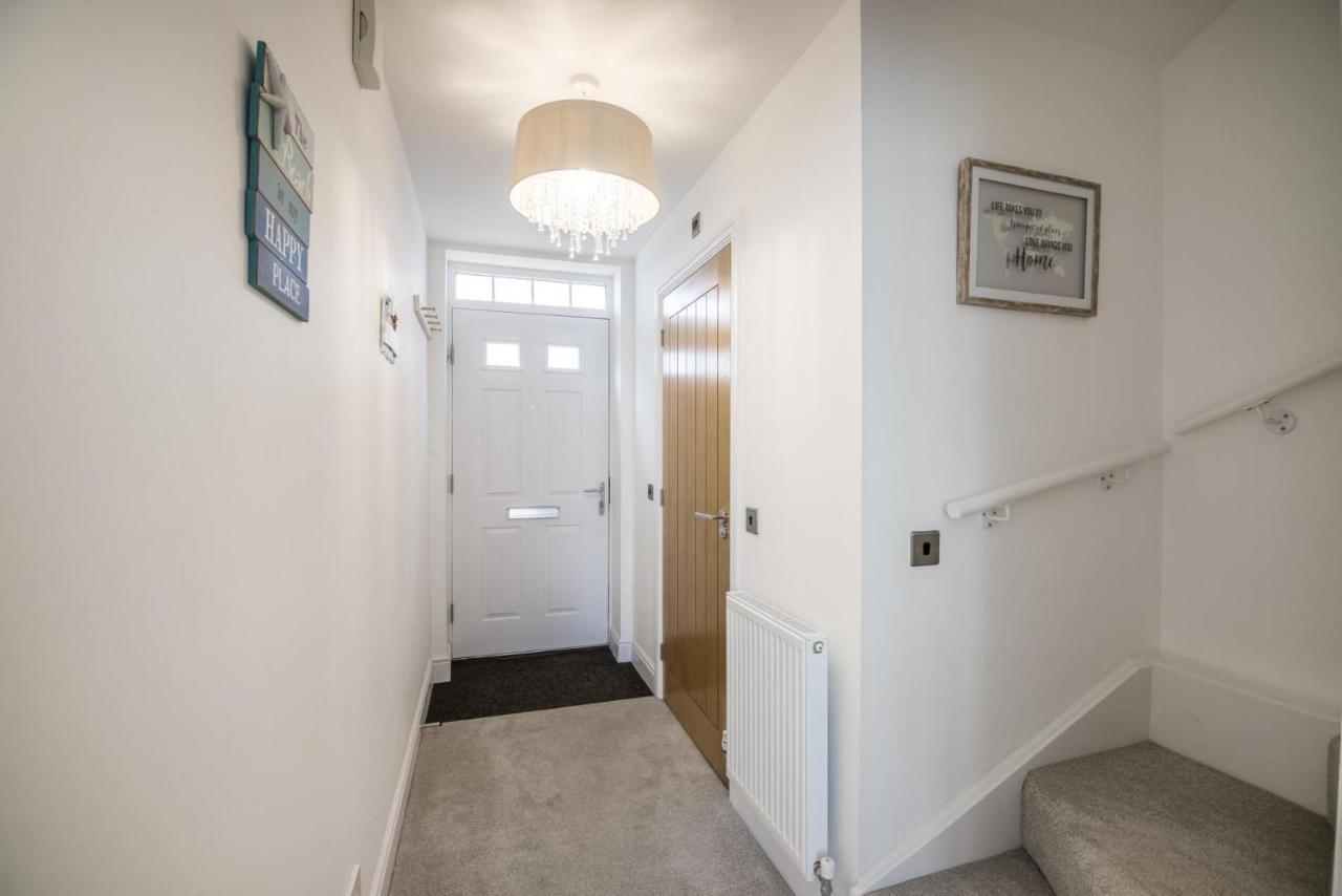 Milford Street - 5 Bedroom Luxurious Holiday Home - サンダースフット エクステリア 写真